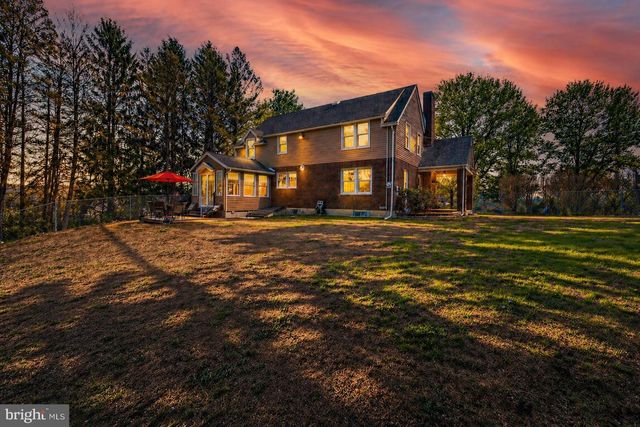 9915 INTERCHANGE RD, Lehighton, PA 18235