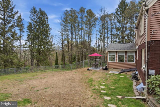 9915 INTERCHANGE RD, Lehighton, PA 18235