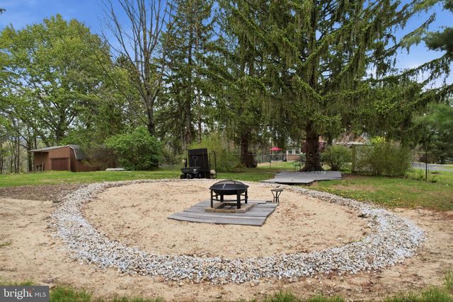 9915 INTERCHANGE RD, Lehighton, PA 18235