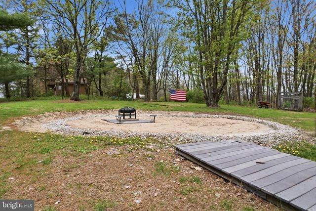 9915 INTERCHANGE RD, Lehighton, PA 18235