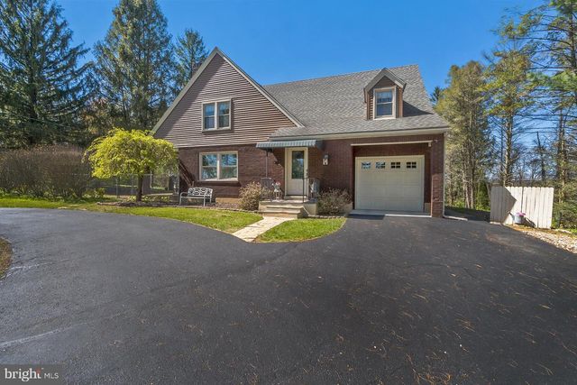 9915 INTERCHANGE RD, Lehighton, PA 18235