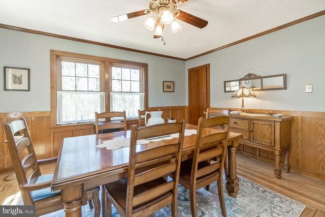 9915 INTERCHANGE RD, Lehighton, PA 18235