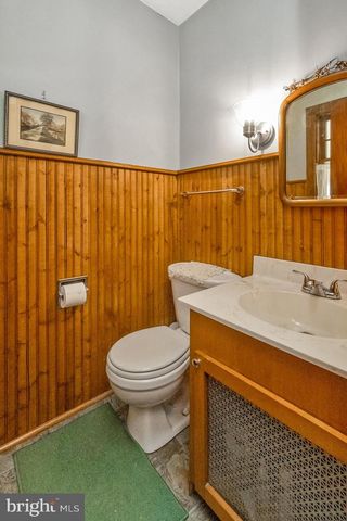9915 INTERCHANGE RD, Lehighton, PA 18235