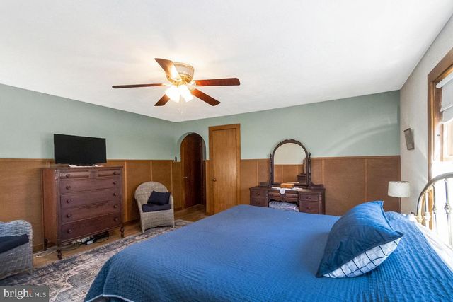 9915 INTERCHANGE RD, Lehighton, PA 18235