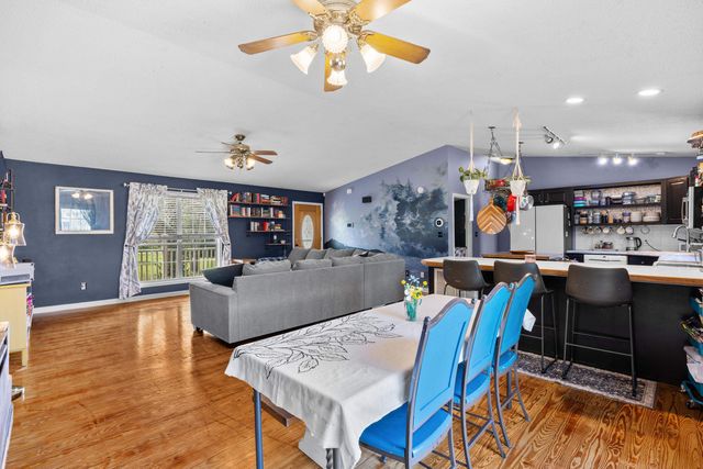 6874 Pee Dee Hwy., Conway, SC 29527