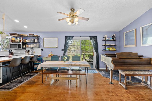 6874 Pee Dee Hwy., Conway, SC 29527