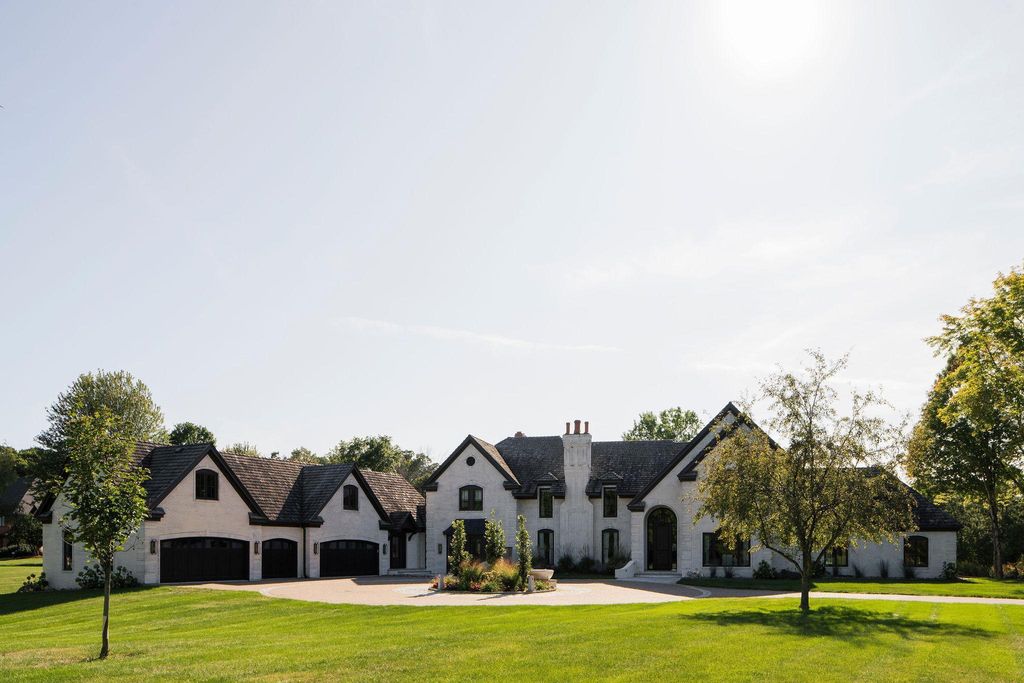 170 Spur Circle, Wayzata, MN 55391 — photo 2