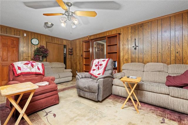 1055 Bishop Wilmer Drive, Mobile, AL 36605