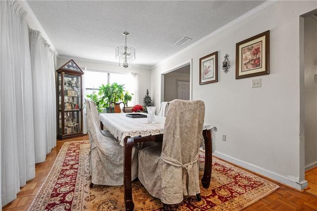 1055 Bishop Wilmer Drive, Mobile, AL 36605