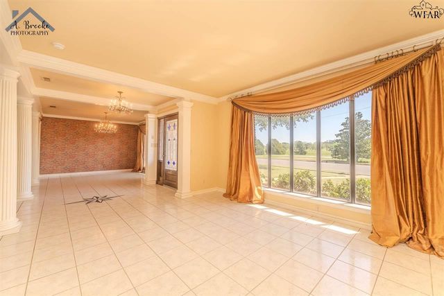 4500 WEEKS PARK LANE, Wichita Falls, TX 76308