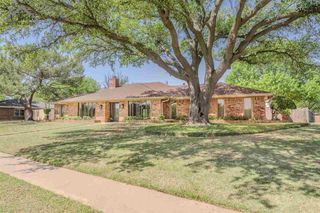 4500 WEEKS PARK LANE, Wichita Falls, TX 76308