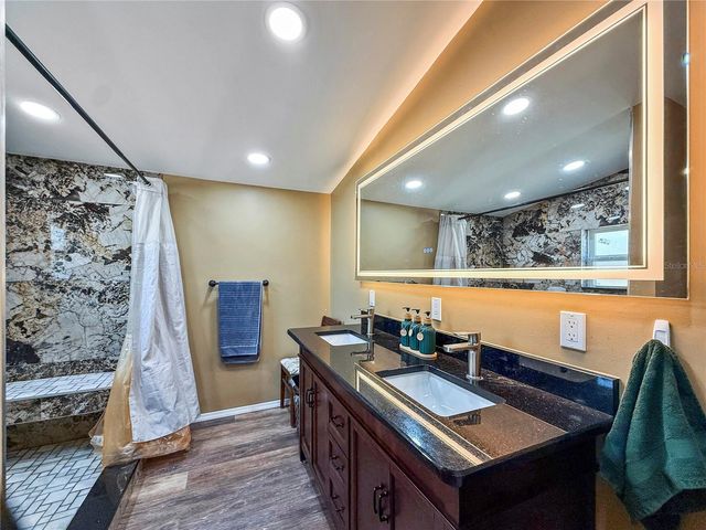 43512 BEAR LAKE BOULEVARD, Deland, FL 32720