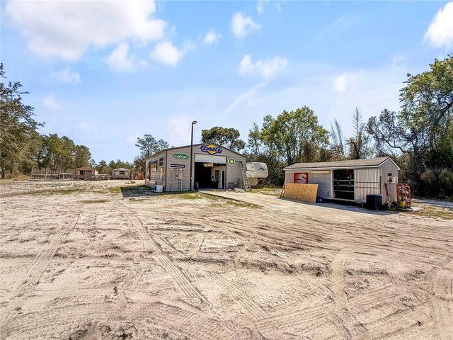 43512 BEAR LAKE BOULEVARD, Deland, FL 32720