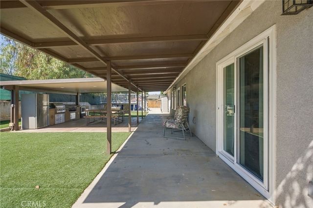 19910 Heavern Court, Perris, CA 92570
