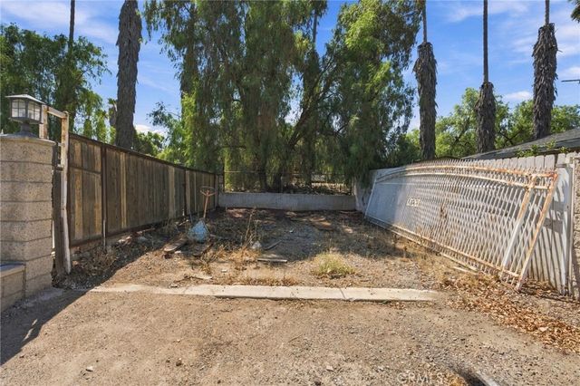 19910 Heavern Court, Perris, CA 92570