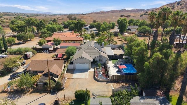19910 Heavern Court, Perris, CA 92570