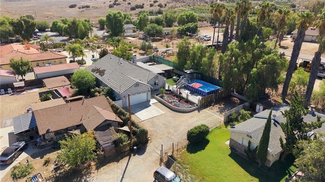 19910 Heavern Court, Perris, CA 92570