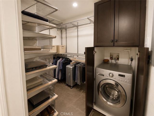 7320 Hawthorn Avenue 318, Los Angeles, CA 90046