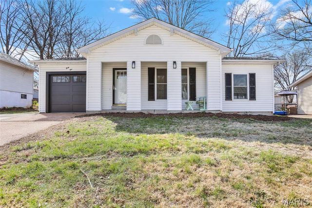 44 Kimberly Lane, St Peters, MO 63376