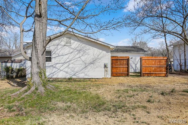 44 Kimberly Lane, St Peters, MO 63376
