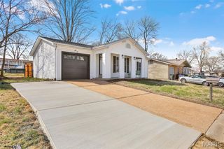 44 Kimberly Lane, St Peters, MO 63376