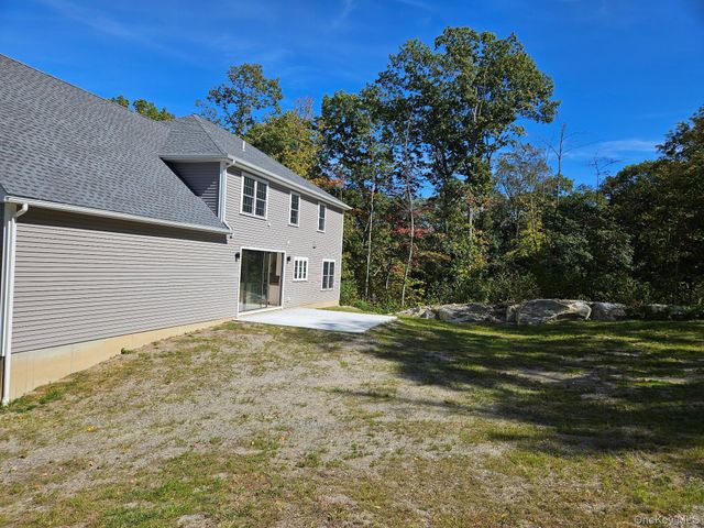 26 Rodina Drive, Pawling, NY 12564