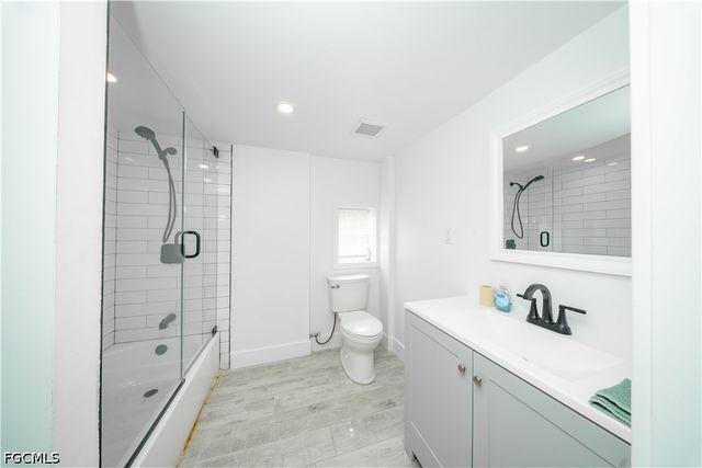 119 Andre Mar DR, Fort Myers Beach, FL 33931