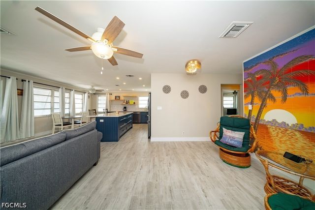 119 Andre Mar DR, Fort Myers Beach, FL 33931