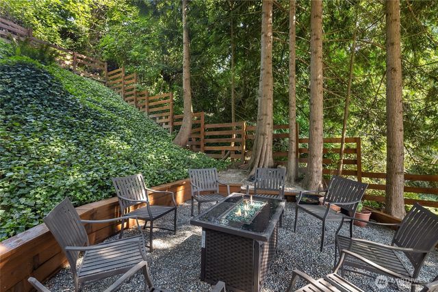 5830 W Mercer Way, Mercer Island, WA 98040