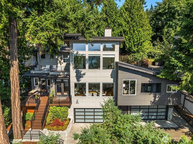 5830 W Mercer Way, Mercer Island, WA 98040