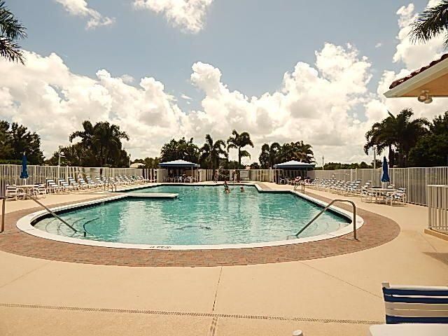 568 SW New Castle Cove, Port St. Lucie, Port St Lucie, FL 34986