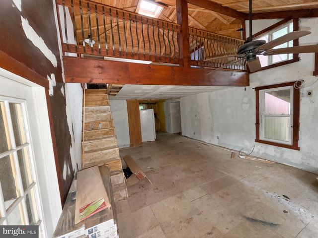 44 CAYUGA TRL, Hedgesville, WV 25427