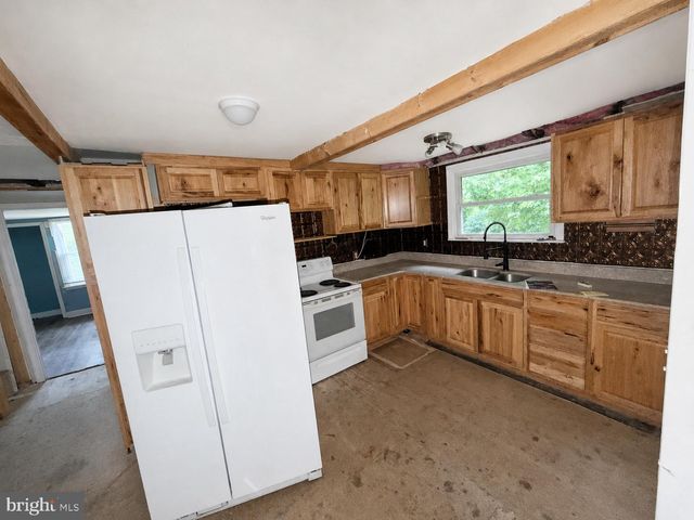 44 CAYUGA TRL, Hedgesville, WV 25427