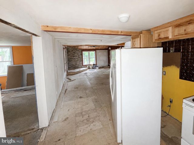 44 CAYUGA TRL, Hedgesville, WV 25427
