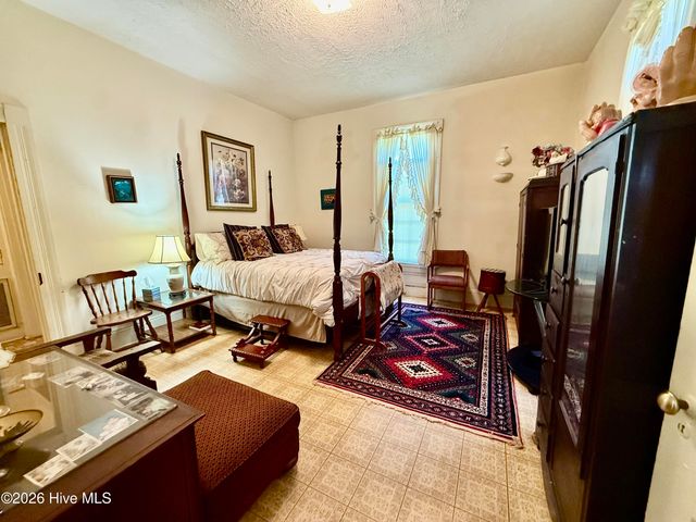 83 2nd Ave Pee Dee, Rockingham, NC 28379