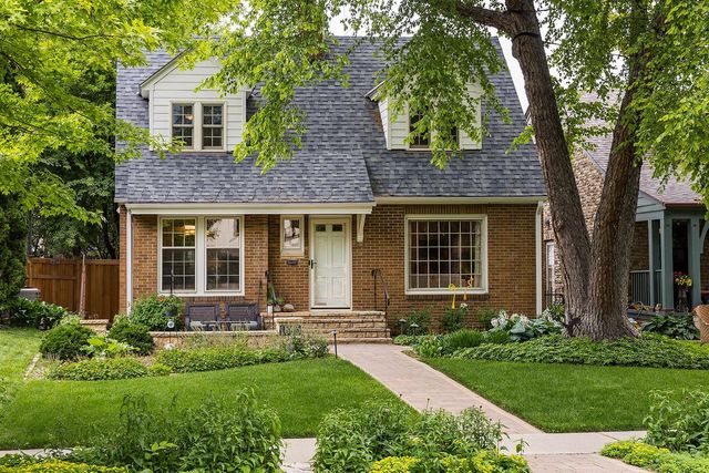 1843 Highland Parkway, Saint Paul, MN 55116