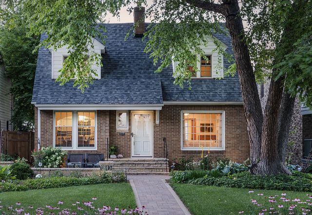 1843 Highland Parkway, Saint Paul, MN 55116