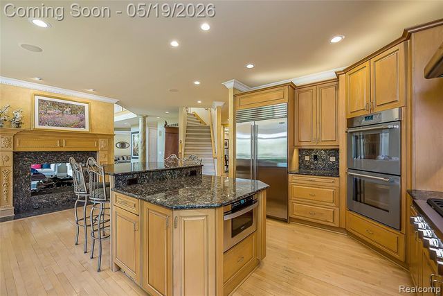 17671 Cranbrook Drive, Northville, MI 48168