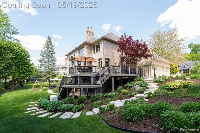 17671 Cranbrook Drive, Northville, MI 48168