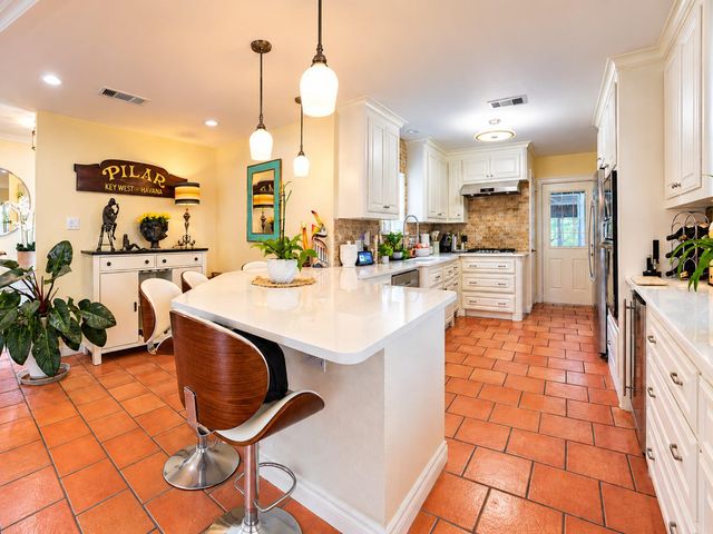 3119 Silver Springs Drive, La Porte, TX 77571