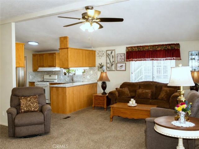 1010 Terrace 44, San Bernardino, CA 92410