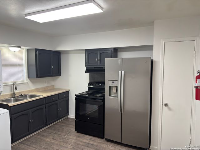 214 Merida #1, San Antonio, TX 78207