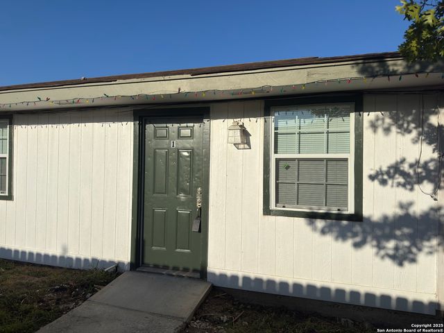 214 Merida #1, San Antonio, TX 78207