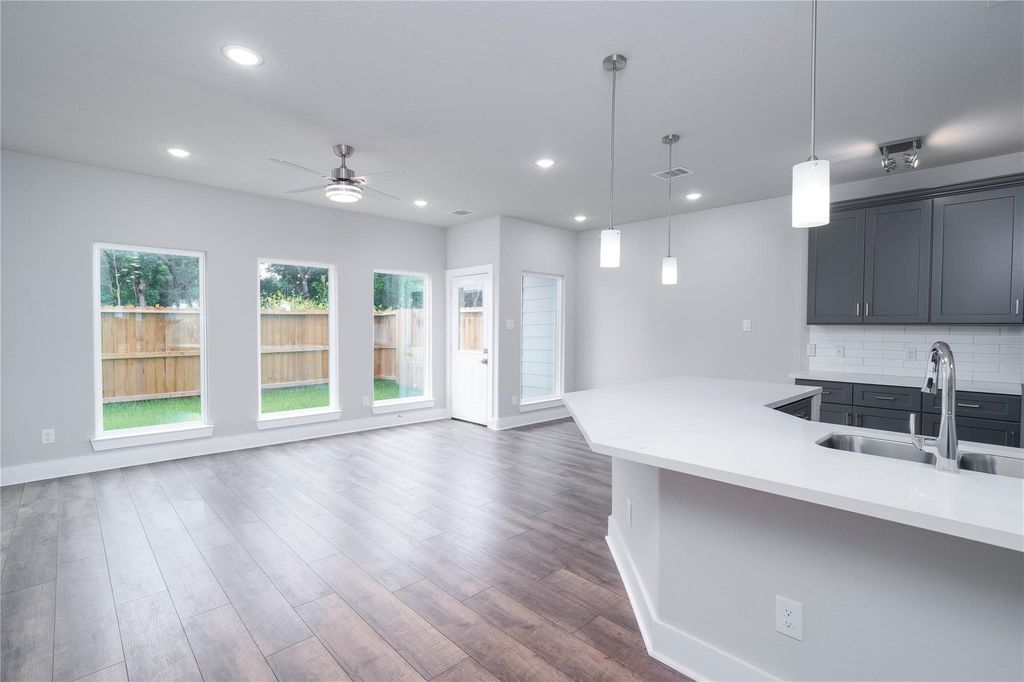 4401 Alvin Street A, Houston, TX 77051