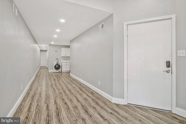 823 NEWINGTON AVE, Baltimore, MD 21217