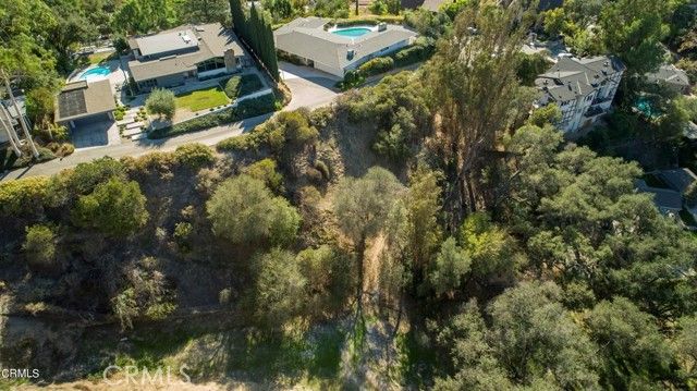 3226 MENLO Drive, Glendale, CA 91208