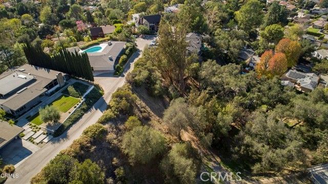 3226 MENLO Drive, Glendale, CA 91208