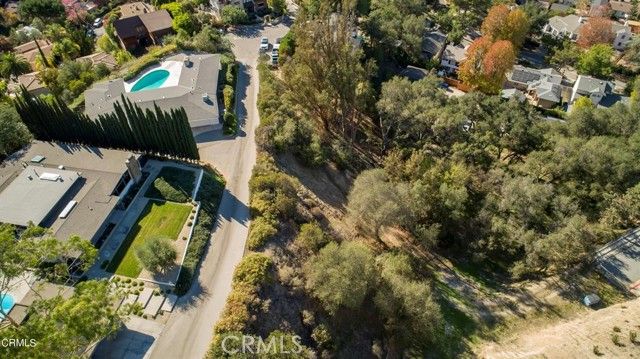 3226 MENLO Drive, Glendale, CA 91208