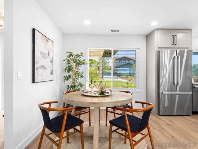 17906 Saint Andrews Dr, Poway, CA 92064