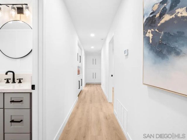 17906 Saint Andrews Dr, Poway, CA 92064